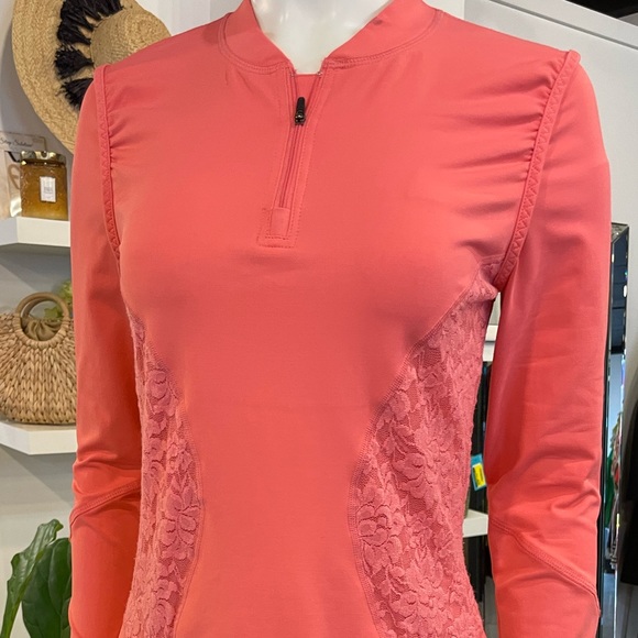 Workout Top - Picture 1 of 6